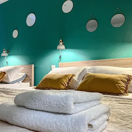 Family For 3 With Balcony - By Solea * San Ġwann